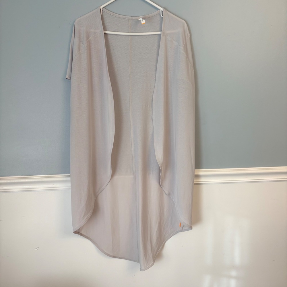 Lucy Activewear Light Grey Perforated Mesh Cardigan Wrap High Low Drape Small